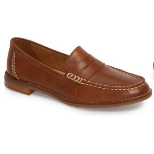 GORGEOUS leather sperry loafers
